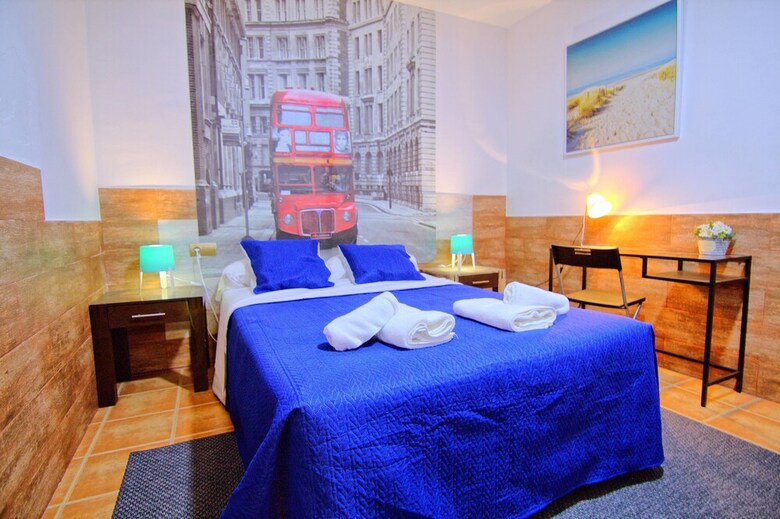 Altam�laga Apartments