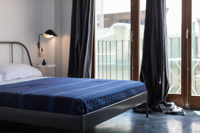 Bed & Breakfast Bubusuites