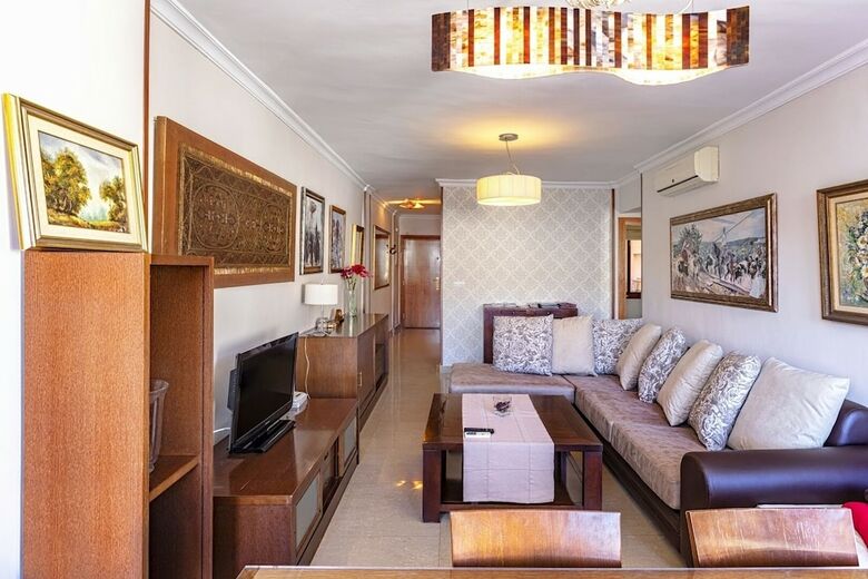 Apartamentos Junto A La Casa Natal De Picasso.
