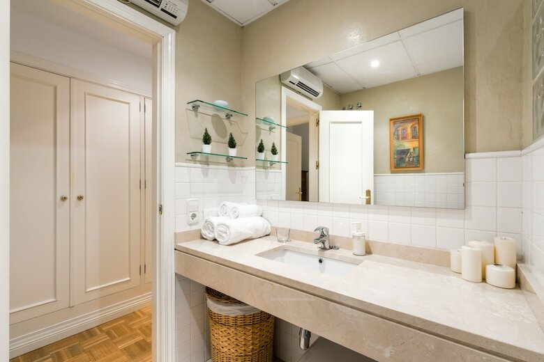 Holi-rent Apartment Macasta
