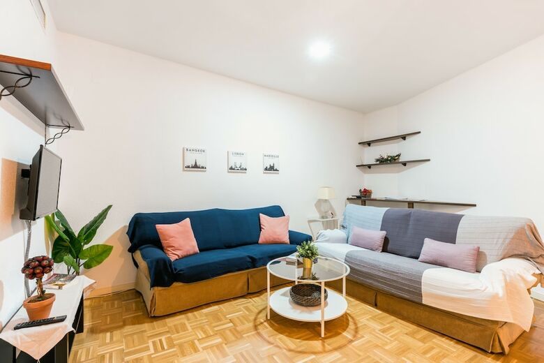 Holi-rent Apartment Macasta