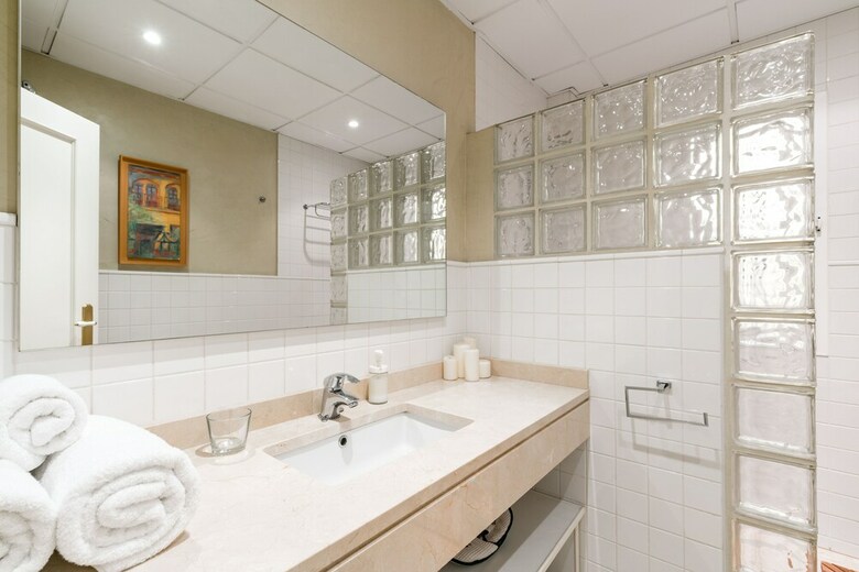 Holi-rent Apartment Macasta