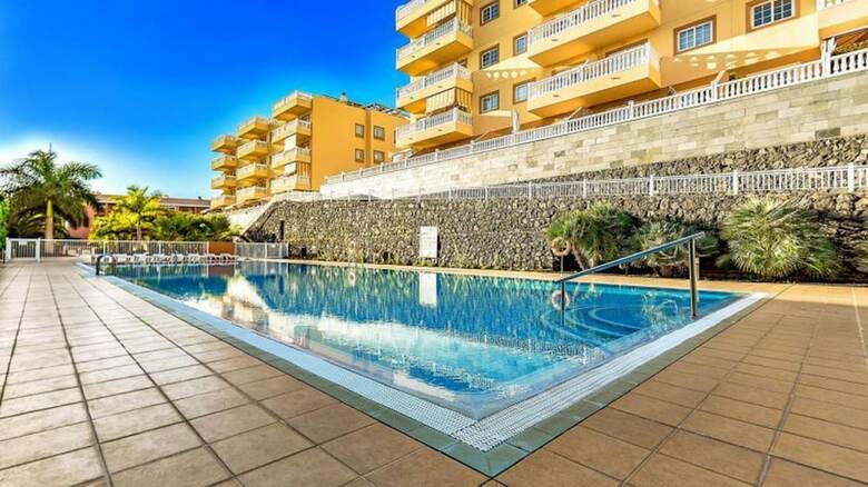 Apartamentos Penthouse With Pool & Terrace & Sea View
