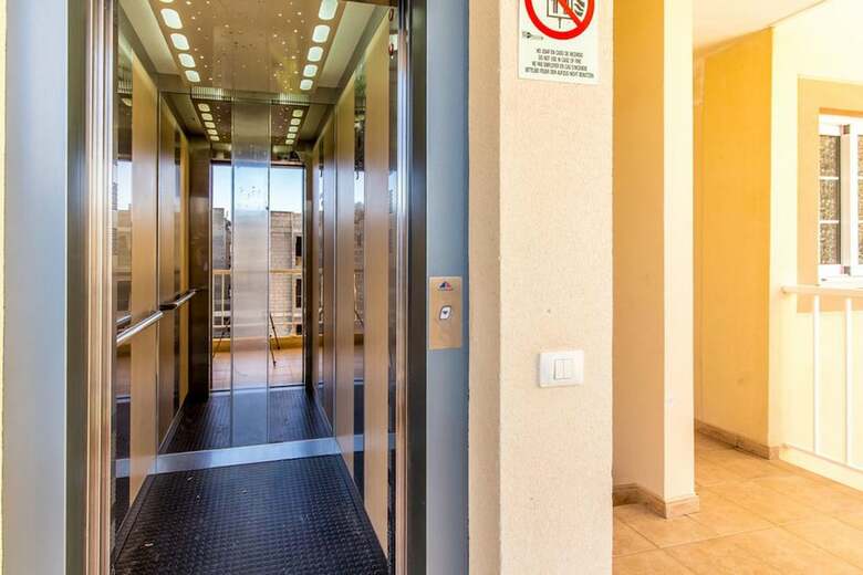 Apartamentos Penthouse With Pool & Terrace & Sea View