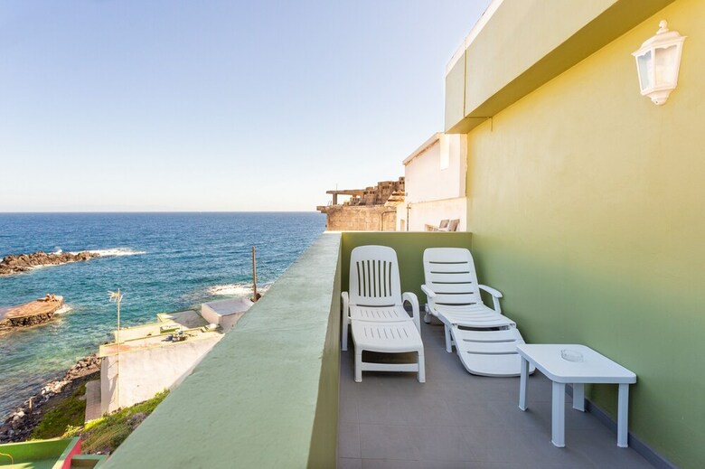 Apartamentos Homelike Stunning Sea Front House + Wifi