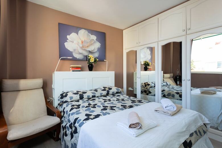 Apartamentos Homelike Stunning Sea Front House + Wifi