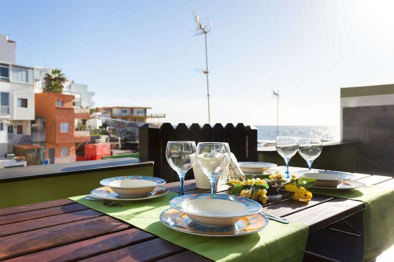 Apartamentos Homelike Stunning Sea Front House + Wifi