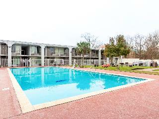 Hotel Baton Rouge - Mead Rd