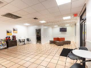 Hotel Baton Rouge - Mead Rd
