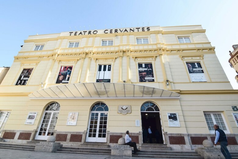 Apartamentos Letmalaga Merced Market