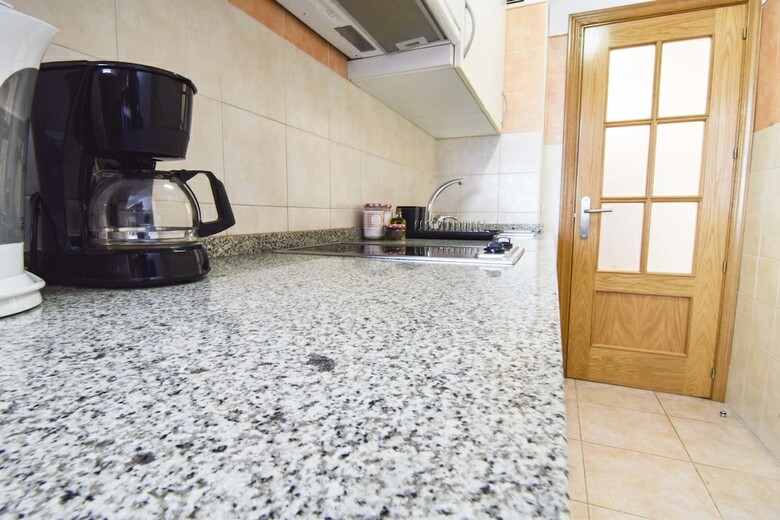 Apartamentos Letmalaga Merced Market