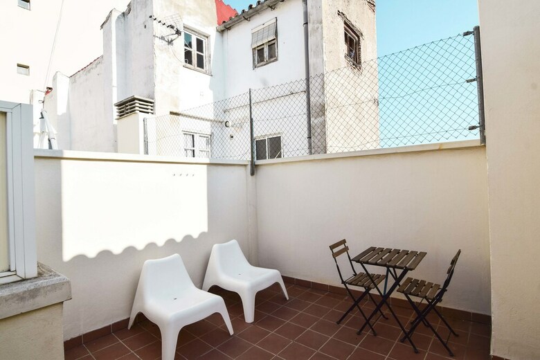 Apartamentos Letmalaga Merced Market