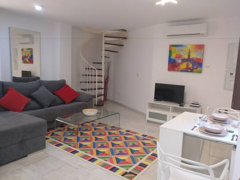 Apartamentos D�plex De 2 Dormitorios San Vicente
