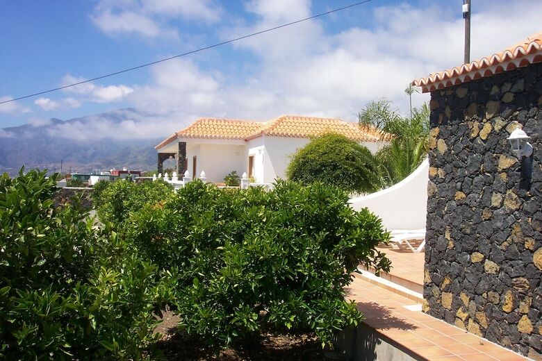 Casitas Maura