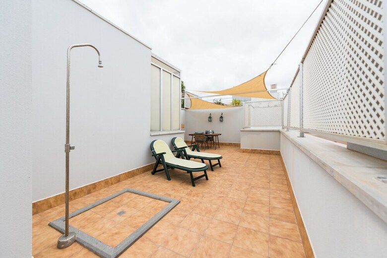 Apartamentos �tico Playa Sardina