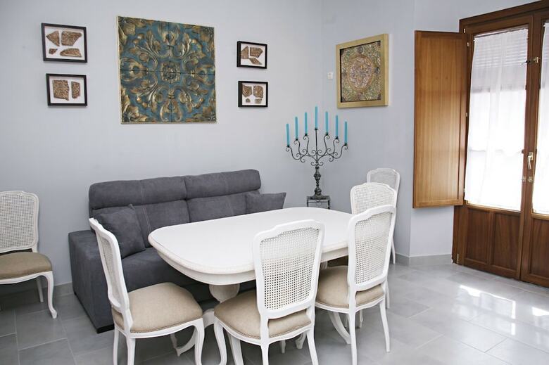 Apartamentos Califal