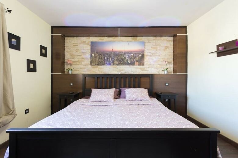 Apartamentos Villa Blanca Complet House