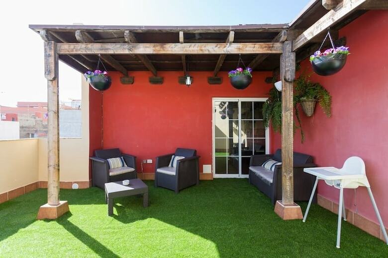 Apartamentos Villa Blanca Complet House