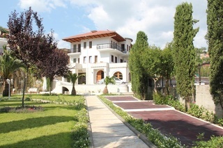 Hotel Residenca Desaret