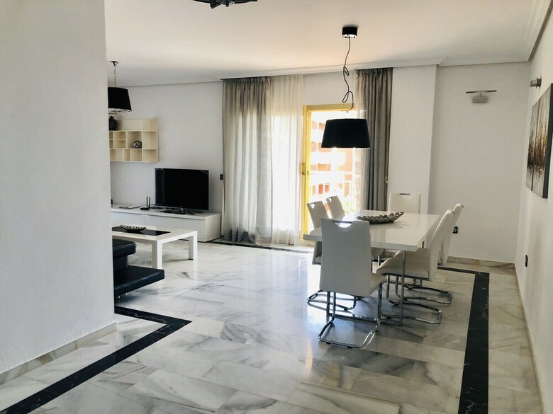 Rentcostadelsol Apartamento Fuengirola - Do�a Sof�a 5a