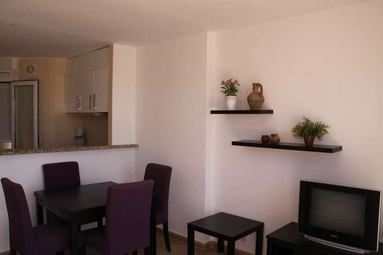 Apartamentos Inmovecos Soling 80