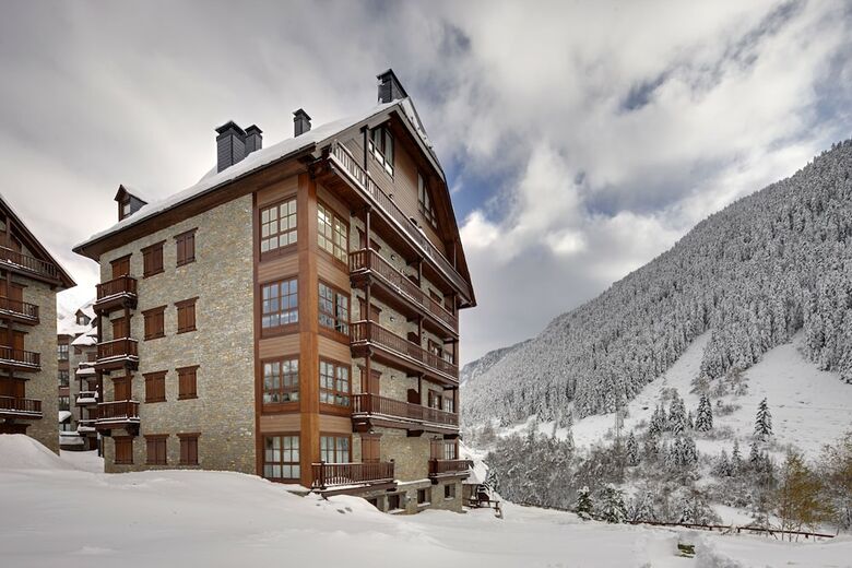 Apartamentos Val de Ruda Luxe 50 By Feelfree Rentals