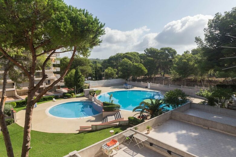 Apartamentos Catalu�a 92 Ref. 1049  By Iberplaya