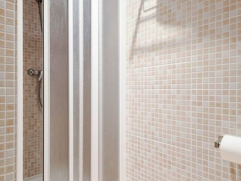 Pleasant Apartment In Gudar With Heating