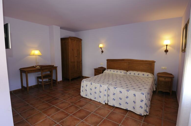 Hotel Rural Las Ollerias