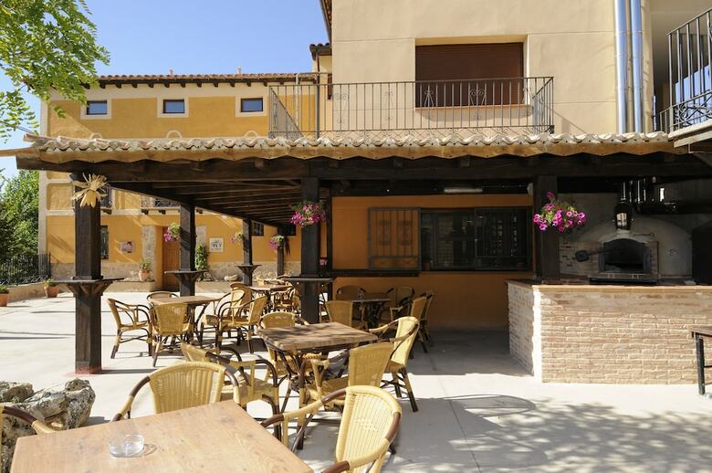 Hotel Rural Las Ollerias