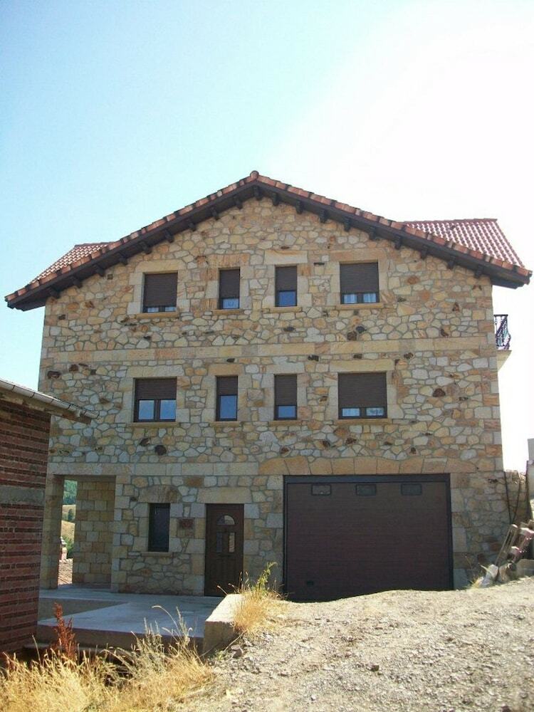 Apartamentos El Cueto 3