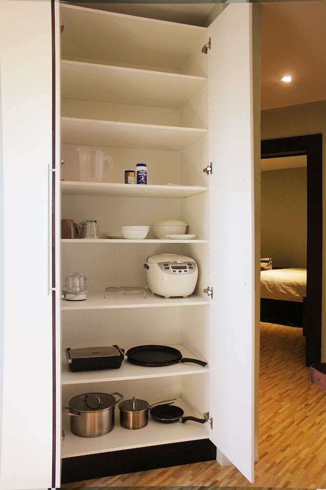 Greystone Apartments 03