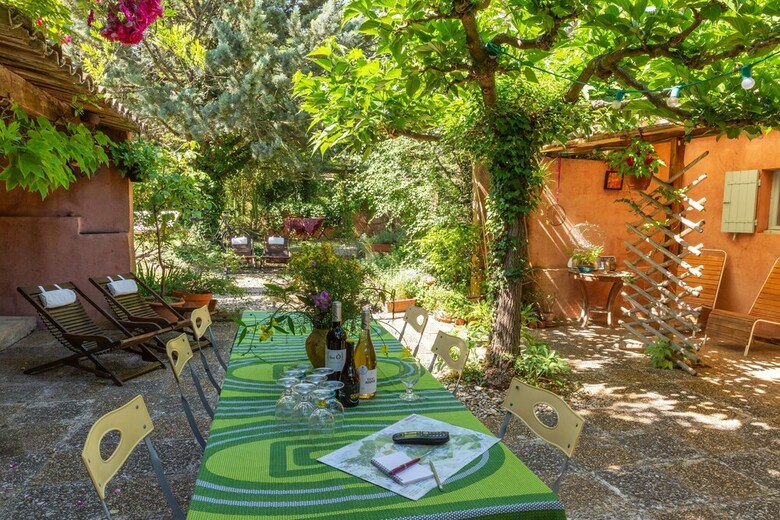 Bed & Breakfast G�tes Et Chambres Poterie de Pierroux