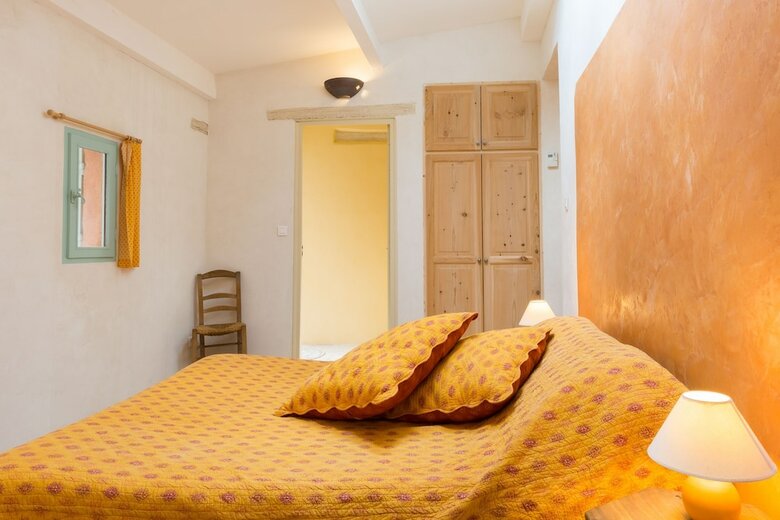 Bed & Breakfast G�tes Et Chambres Poterie de Pierroux