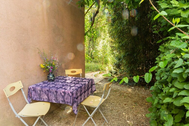 Bed & Breakfast G�tes Et Chambres Poterie de Pierroux