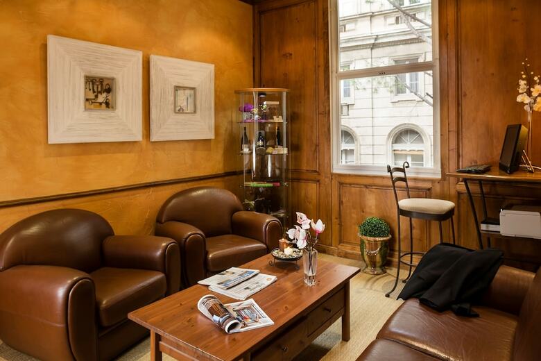 Hotel De L'horloge