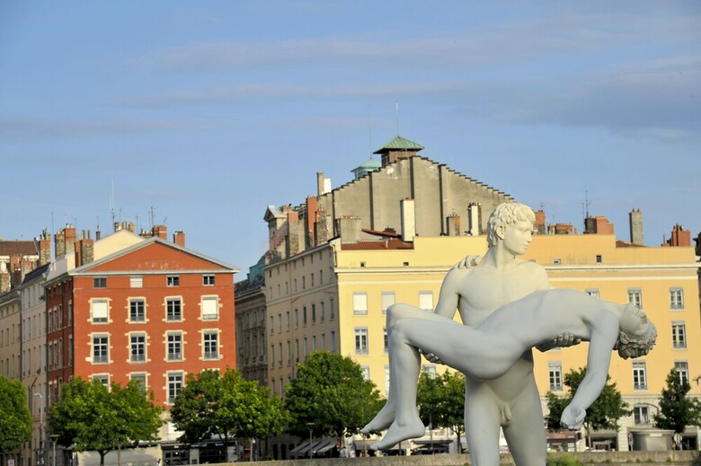 Mhl - Maison Hotel Lyon