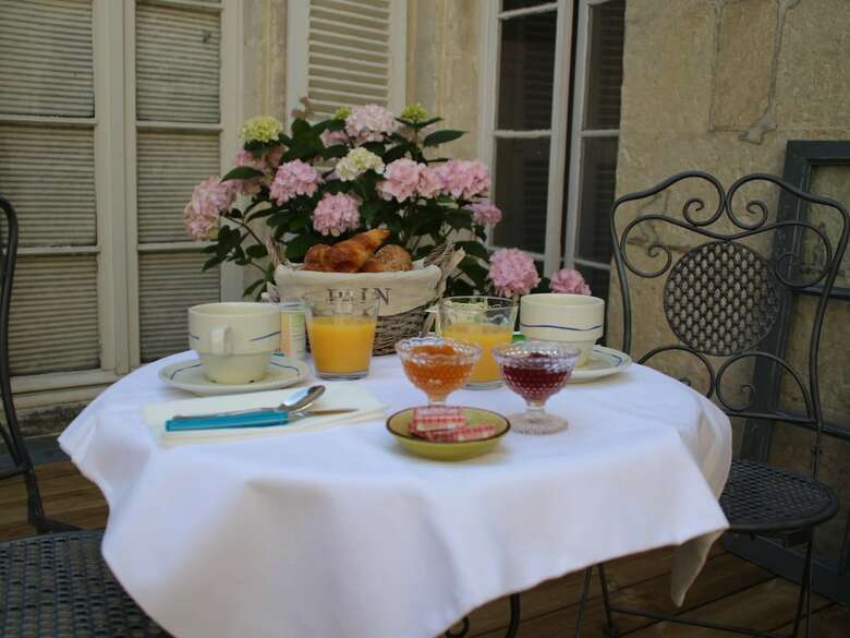 Bed & Breakfast Une Chambre En Ville