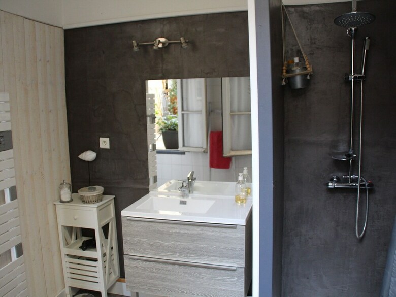 Bed & Breakfast Une Chambre En Ville