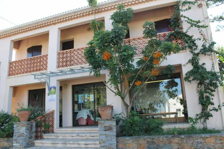 Chambres D'h�tes Le Clos Des Oliviers