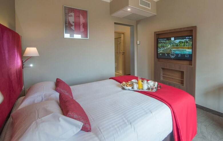 Hotel H�tel Lou Castelet