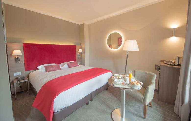 Hotel H�tel Lou Castelet
