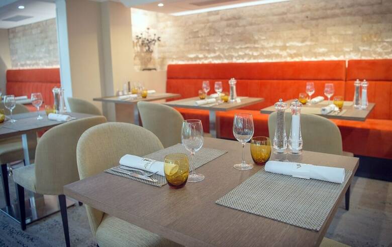 Hotel H�tel Lou Castelet