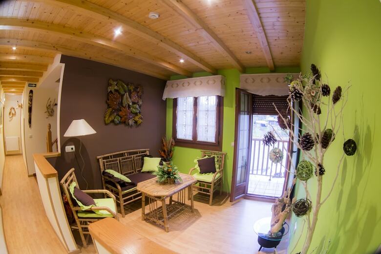 Hotel El Horreo De Avil�s