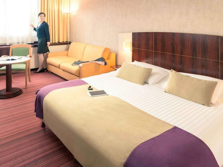 Hotel Mercure Besancon Parc Micaud