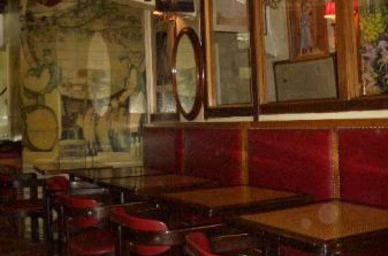 Hotel H�tel Les Degr�s De Notre Dame
