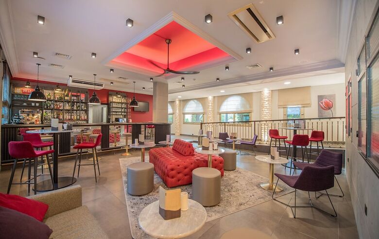 Hotel Promotel Carros