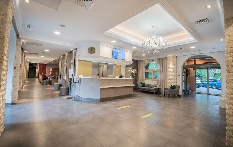 Hotel Promotel Carros