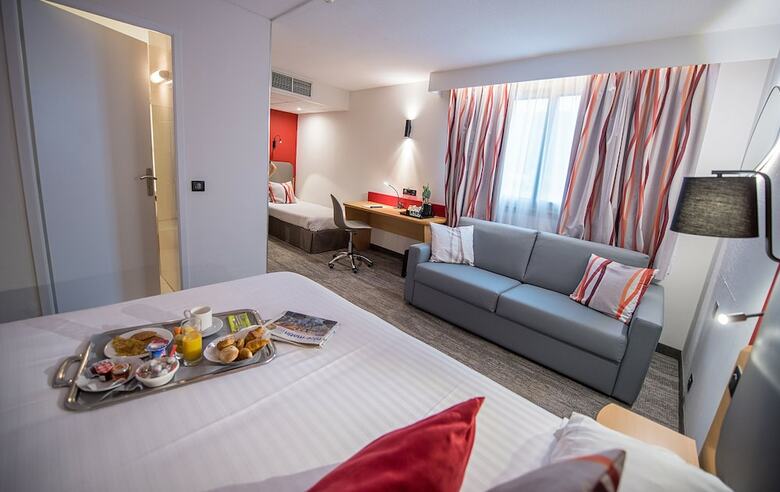Hotel Promotel Carros