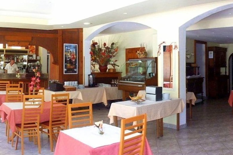 Hotel H�tel Arena Le Refuge